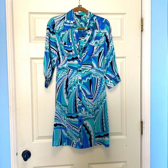 Boston Proper Dresses & Skirts - Boston Proper 100% Silk Blue, Green, White, and Black Printed Dress Size 2